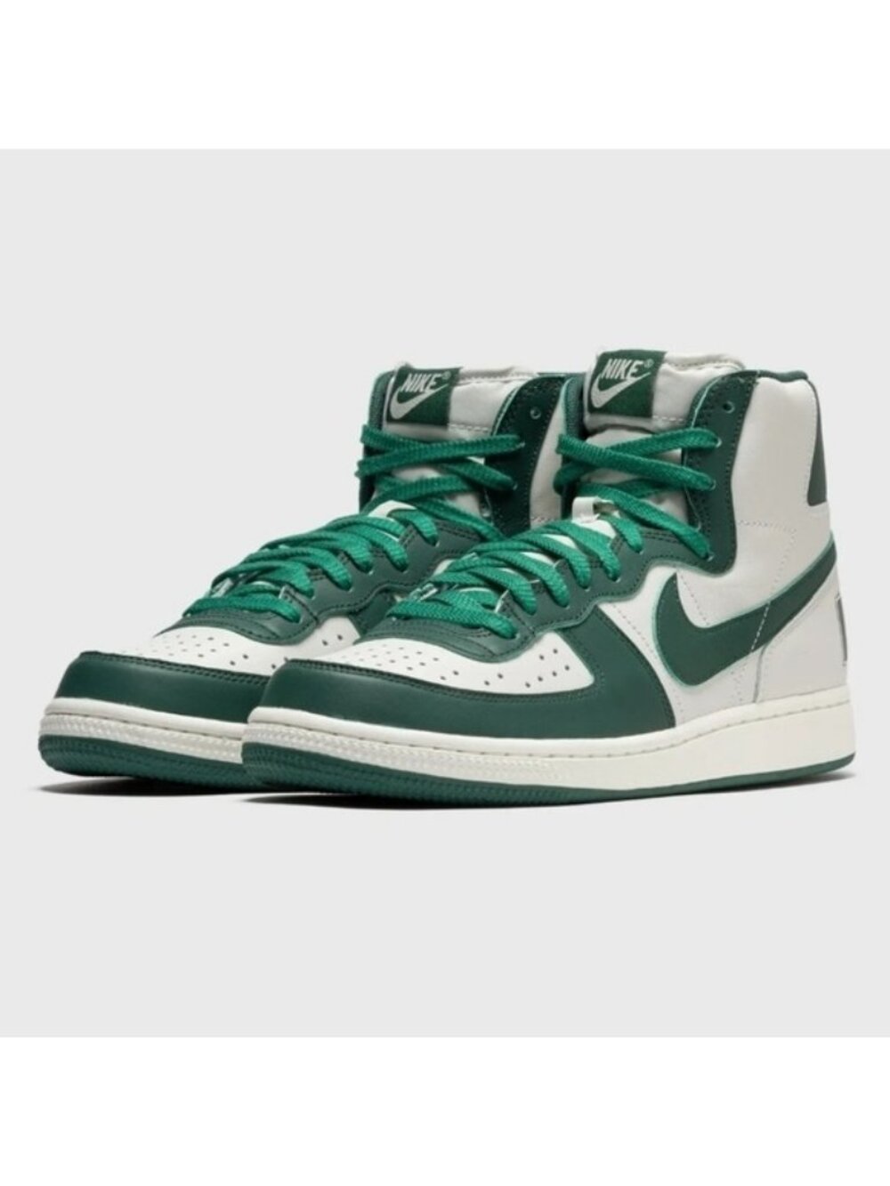 Nike Terminator Men 9.5 High Noble Green White Sail Shoes 0926
